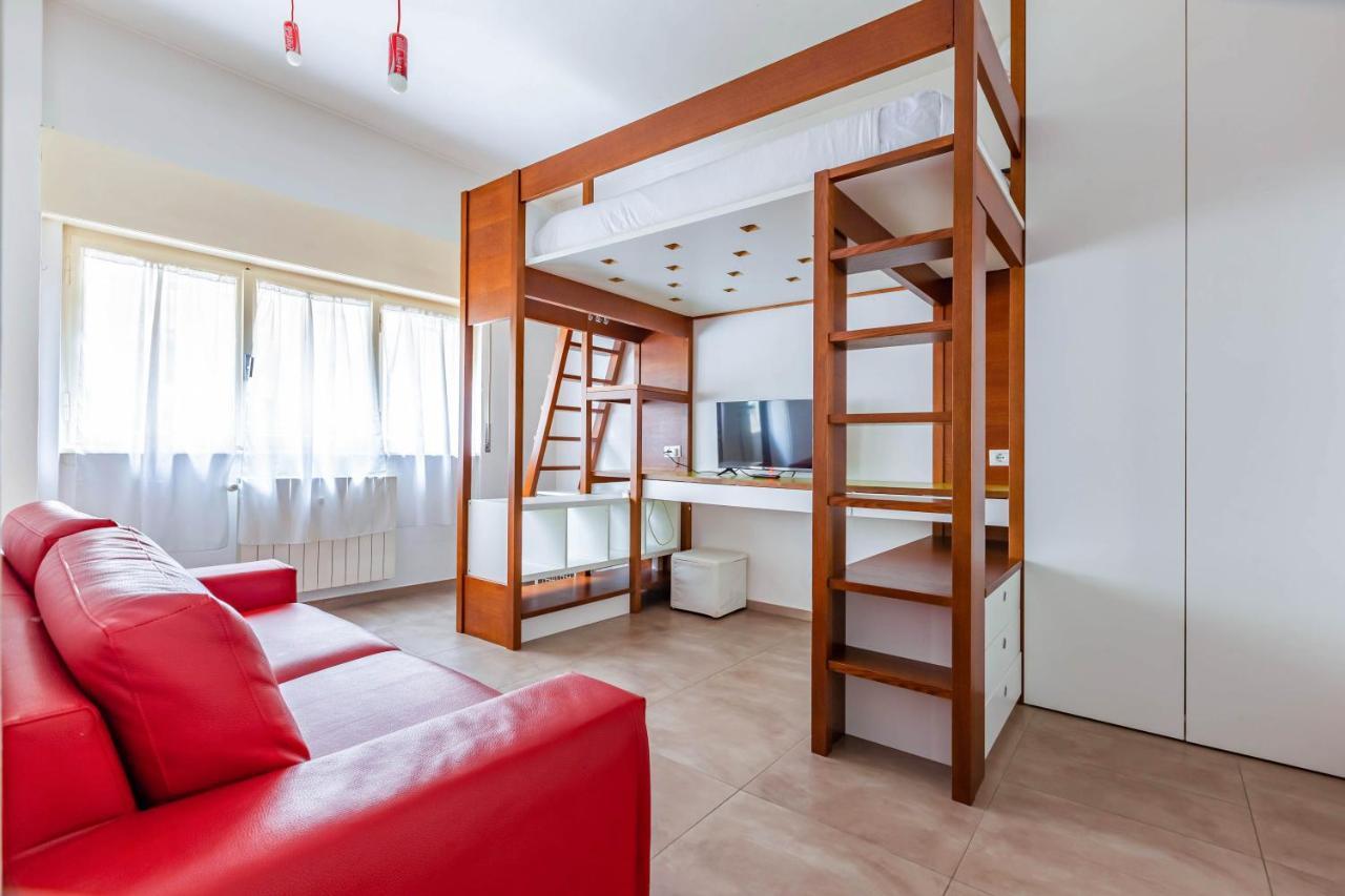 Ripamonti Budget Apartment Milan Exterior photo